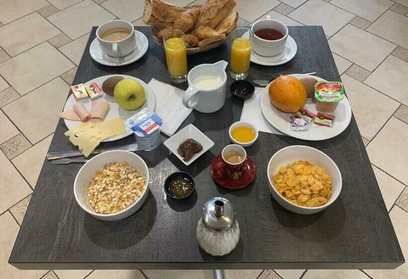 Номер Superior, Le Strasbourg