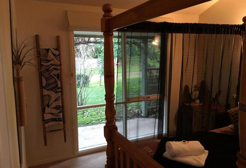 오두막, Weeroona Bed And Breakfast
