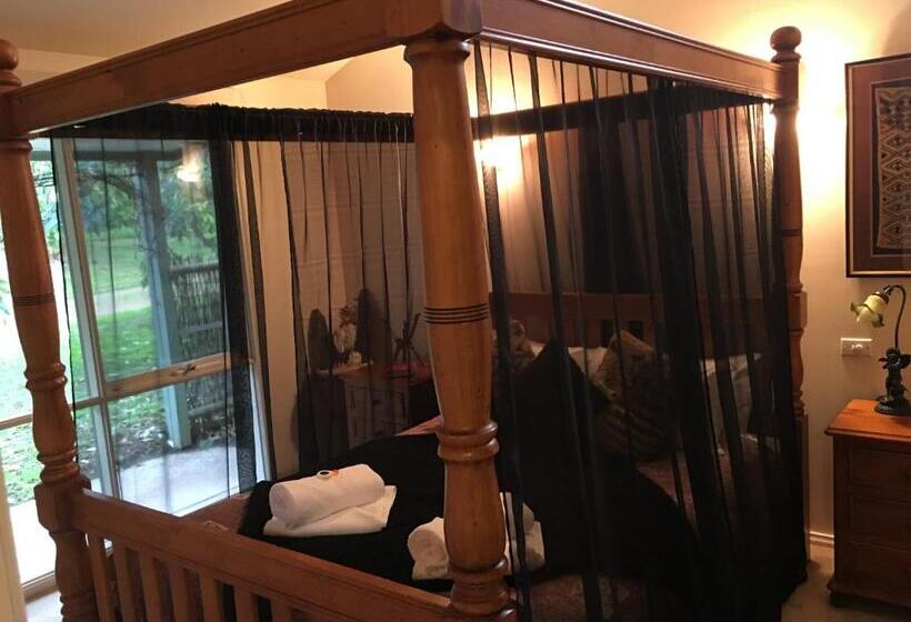 오두막, Weeroona Bed And Breakfast