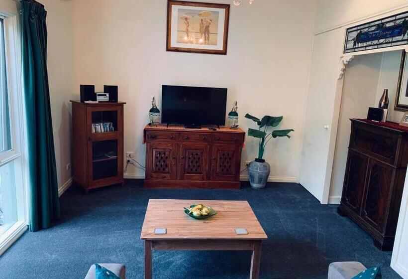 자쿠지 스위트, Weeroona Bed And Breakfast