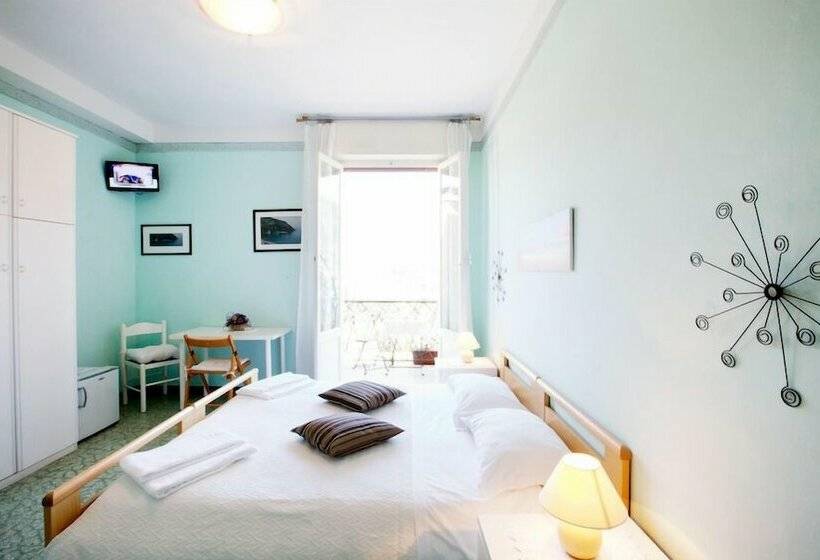 Классический Номер, La Perla Blu
