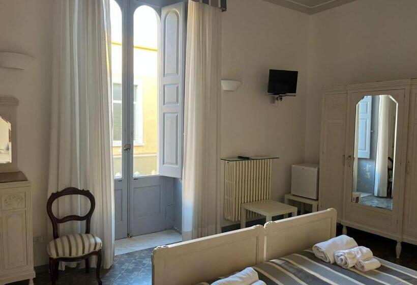 Классический Номер, Palazzo Angelelli