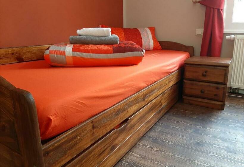Quarto Estandar Individual, Pension Havana Club