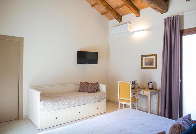 Четырехместный Номер Стандарт, Guest House Bella Onda