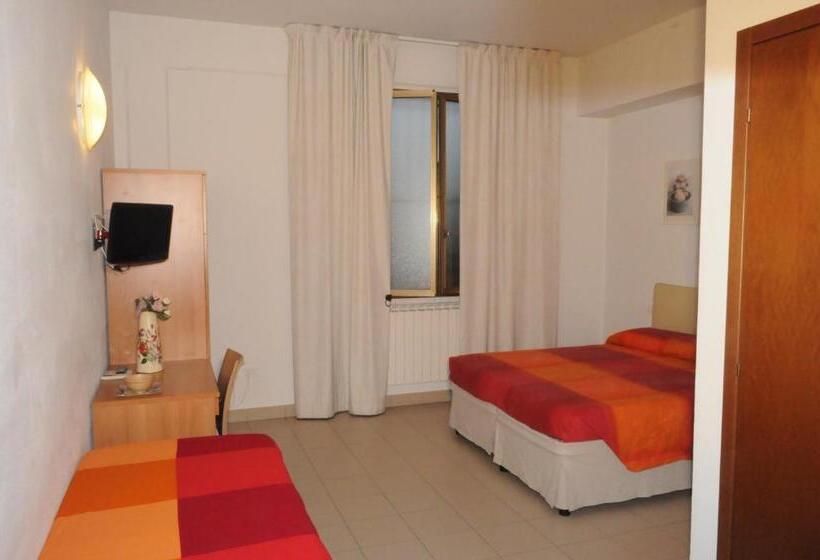 Номер Стандарт Трехместный, Marinetta Bed & Breakfast