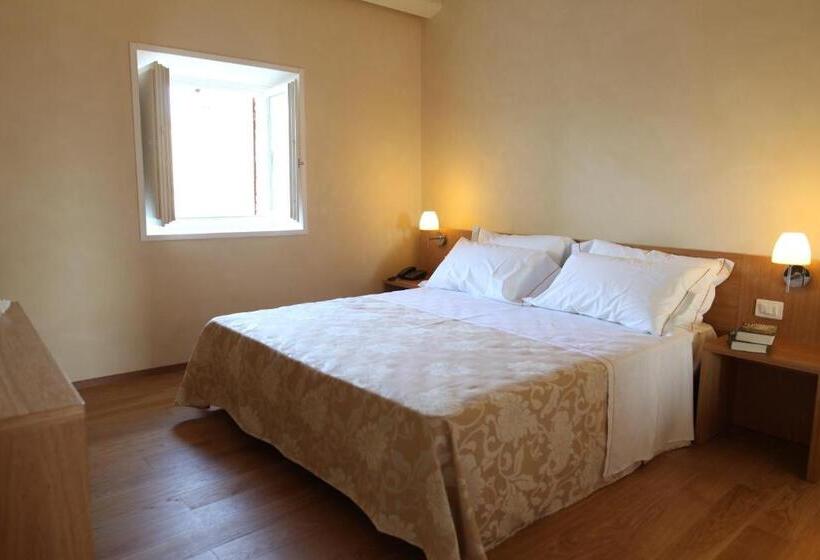 Полулюкс, Relais Del Borgo Hotel & Spa 4 Stelle