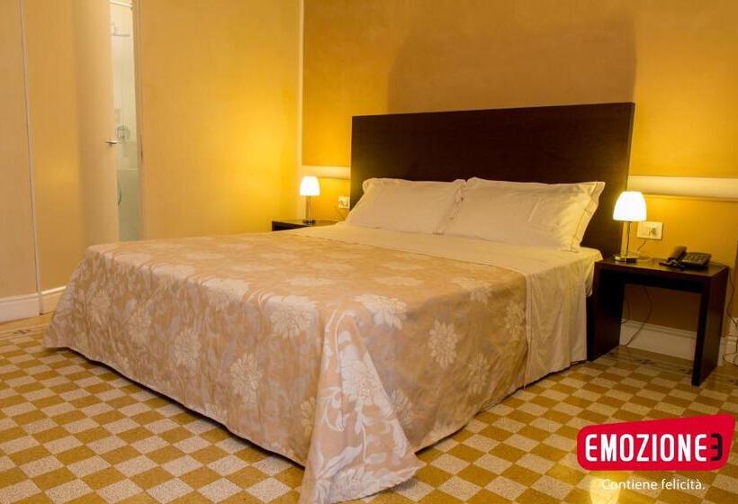 Номер Стандарт Панорамный Вид, Relais Del Borgo Hotel & Spa 4 Stelle