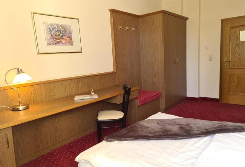 Номер Стандарт Индивидуальный, Brauhaus Manforter Hof