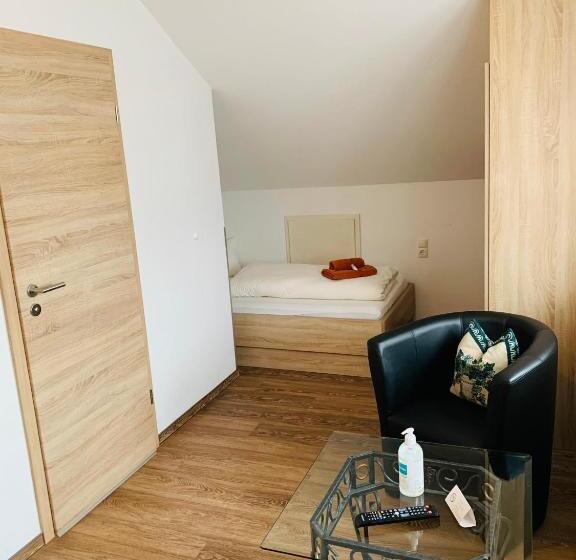 Номер Стандарт Трехместный, Gasthof Zum Hobel