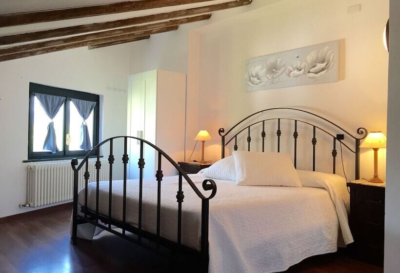Номер Стандарт Трехместный, Villa San Fedele