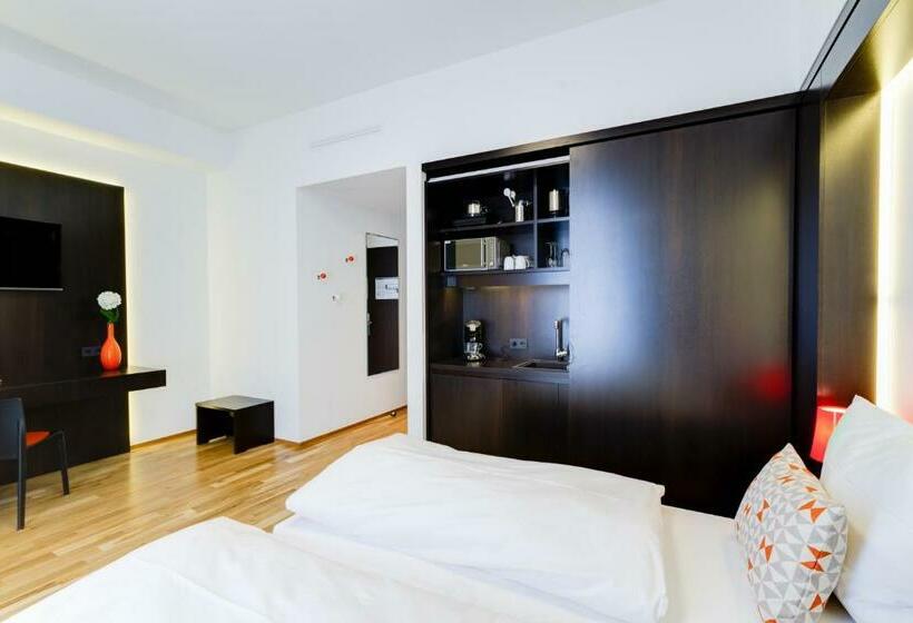Стандартный Номер Кровать Кинг, Sevendays Hotel Boardinghouse