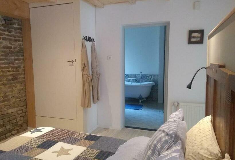 标准工作室, B&b Ut Good