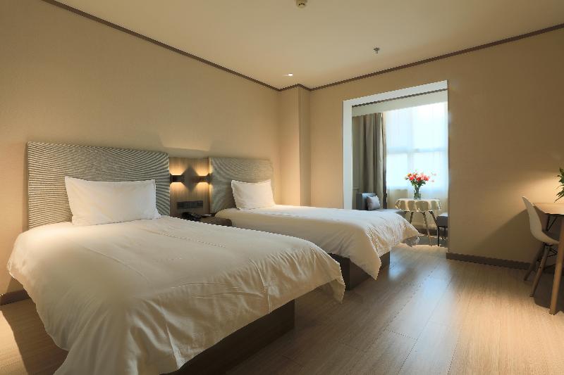 Номер бизнес-класса, Hanting Hotel Shijiazhuang Railway Station Huai An Xi Road
