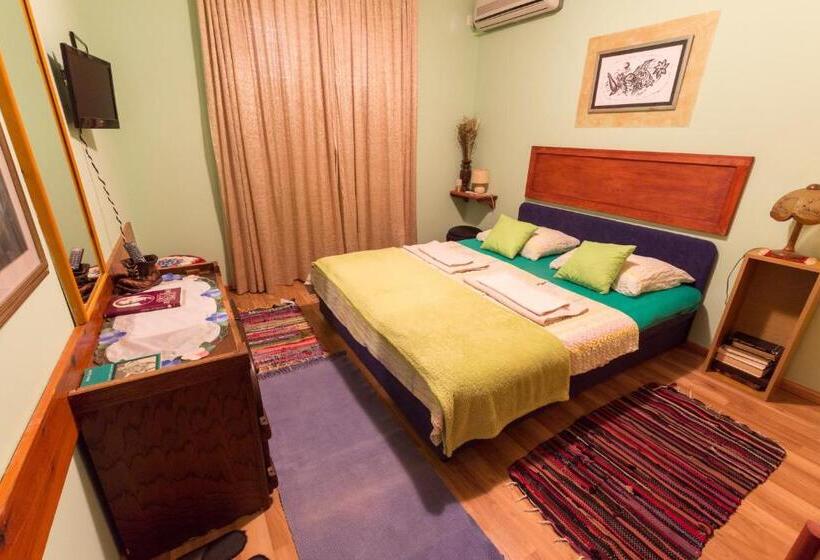اتاق استاندارد یک نفره, Apartment&rooms Globus Mostar