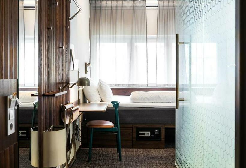 싱글 기본룸, Best Western And
