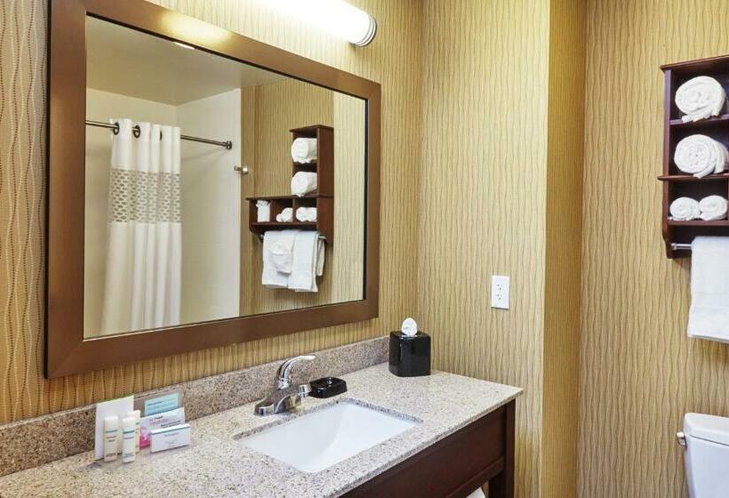 标准间, Hampton Inn & Suites Milwaukee/franklin