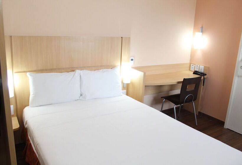 스탠다드 룸, Ibis Feira De Santana