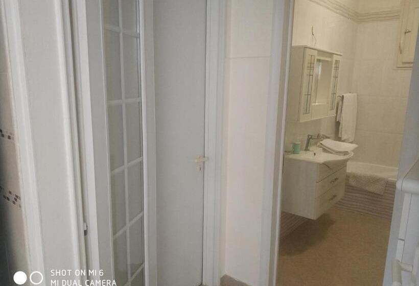 Апартаменты 2 Спальни, B&b Alloggio In Villa Cristina