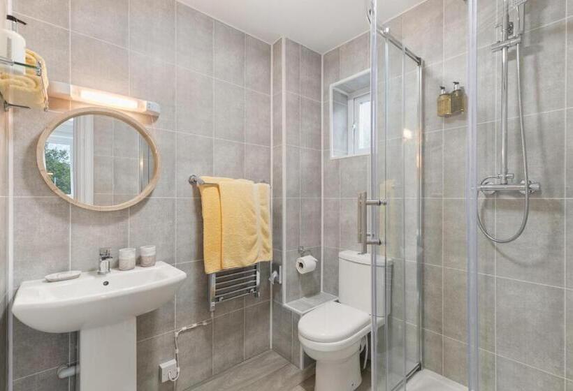 Номер Стандарт, Coach Guest House