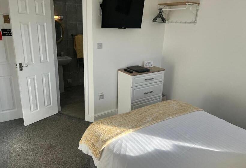 Номер Стандарт, Coach Guest House