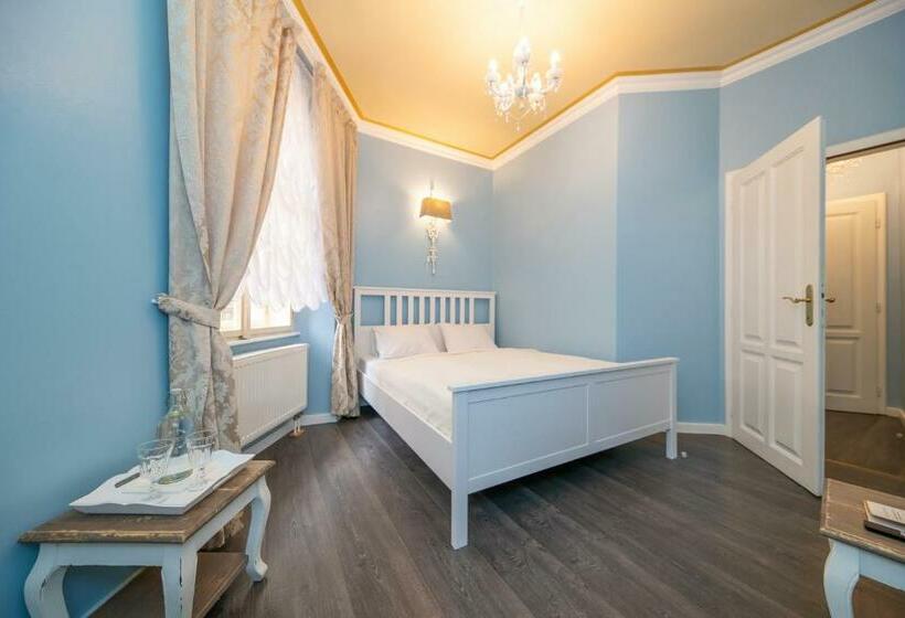 Quarto Estandar, Cathedral Prague Apartments