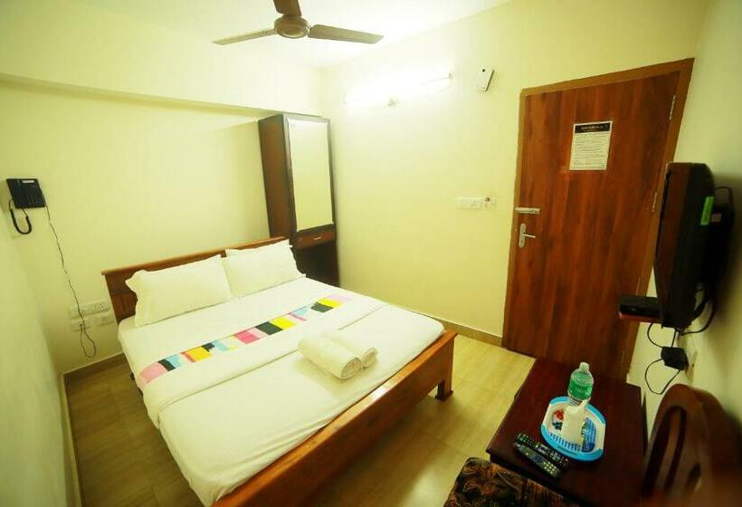 스탠다드 룸, Hare Krishna Inn