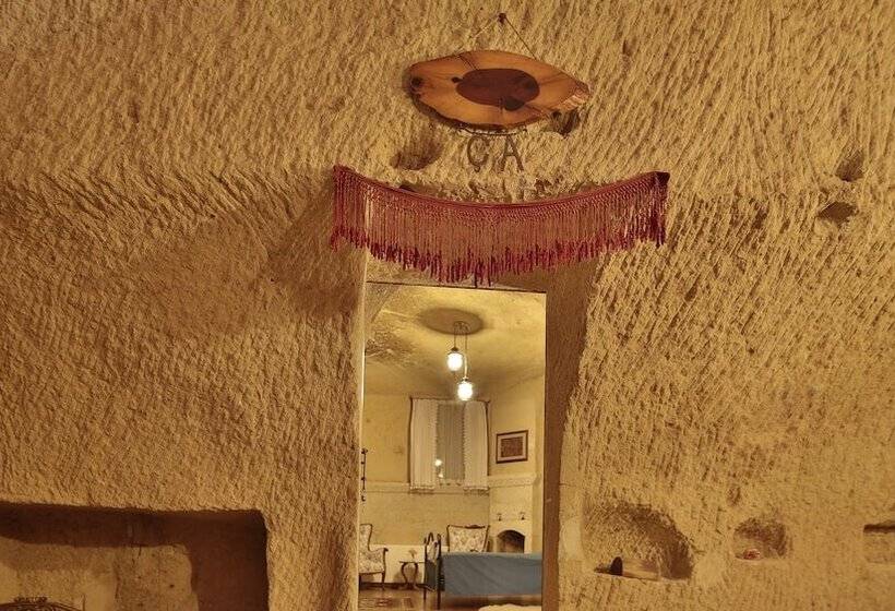 Quarto Estandar, Lamihan Cave