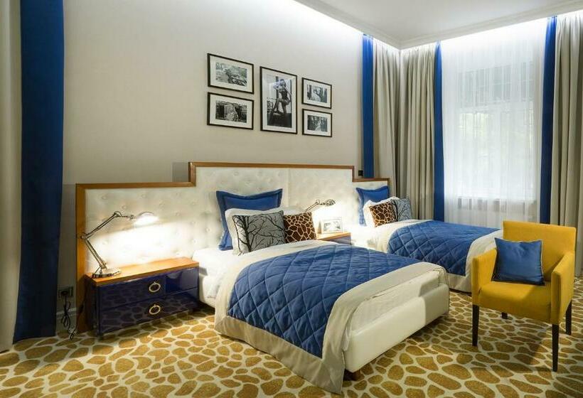 اتاق استاندارد, Mirax Sapphire Boutique