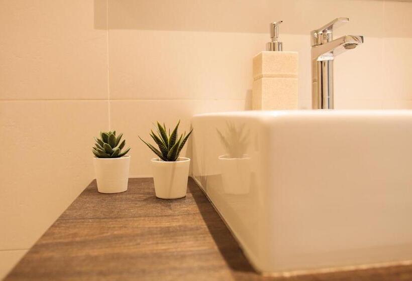 小型套房, Arcobaleno Suites