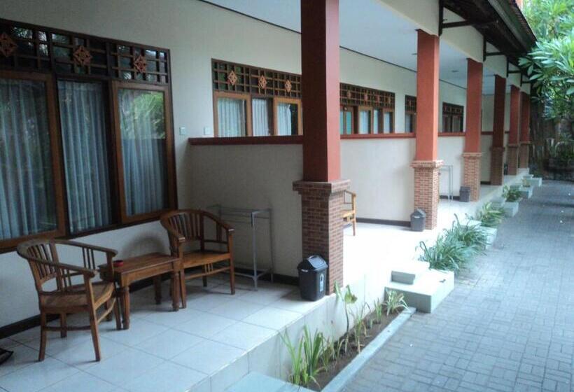 Номер Superior, Bali Diva Hotel Kuta