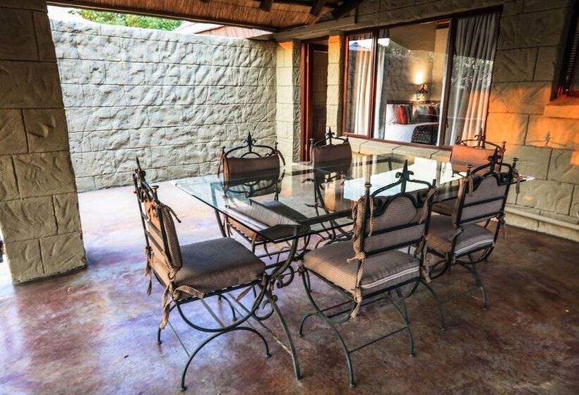 Люкс Повышенной Комфортности, Grand Kruger Lodge And Spa