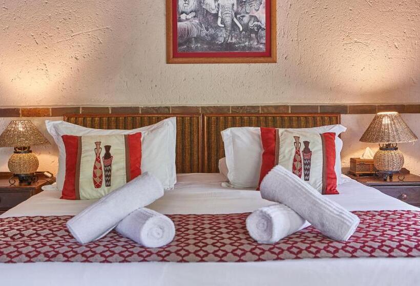 Люкс Повышенной Комфортности, Grand Kruger Lodge And Spa