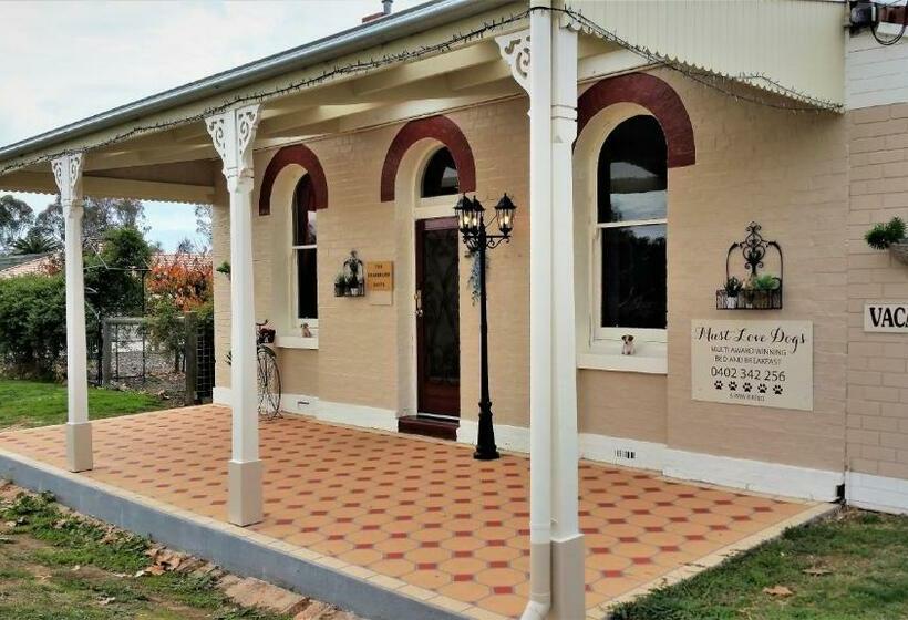 스위트, Must Love Dogs B&b & Self Contained Cottage