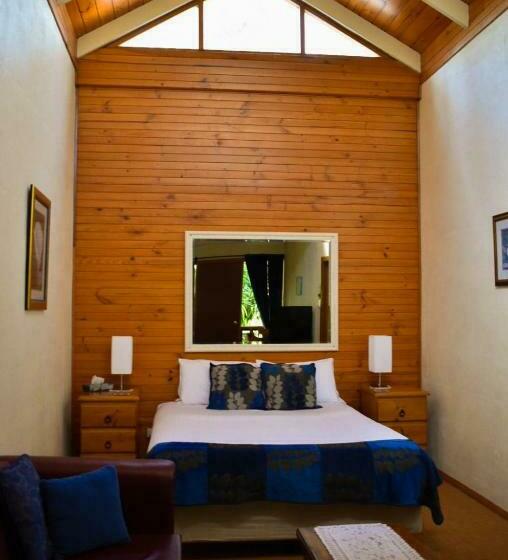 샬레, Clarendon Chalets