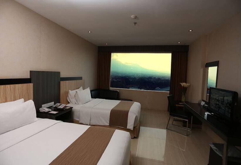 Quarto Deluxe, Aria Gajayana