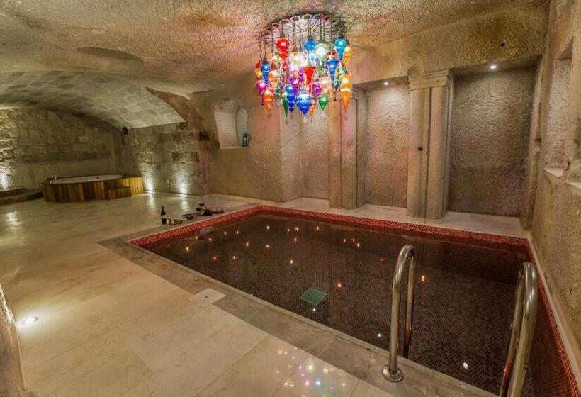 سوییت, Imperial Cave Suites & Spa