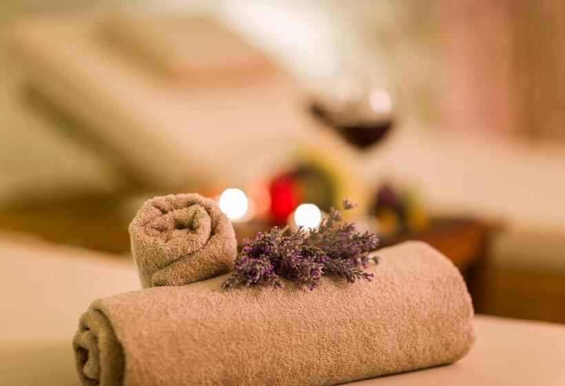 سوییت, Imperial Cave Suites & Spa