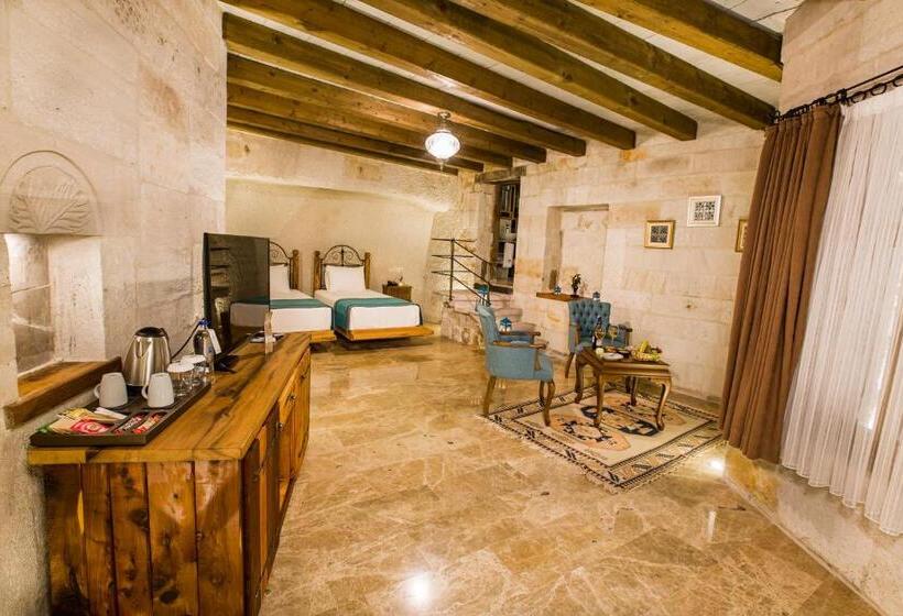 سوئیت راحتی, Imperial Cave Suites & Spa