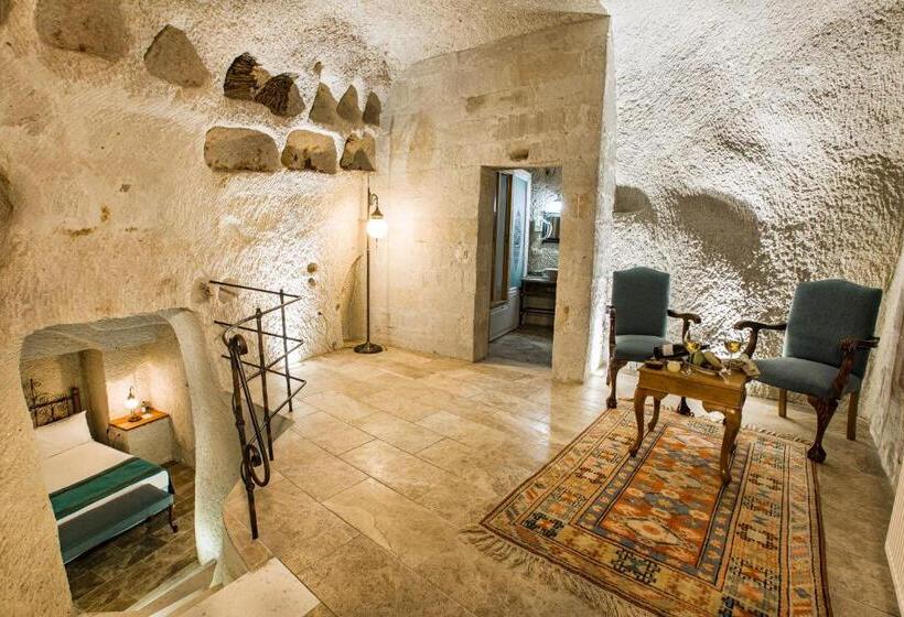 سوئیت راحتی, Imperial Cave Suites & Spa