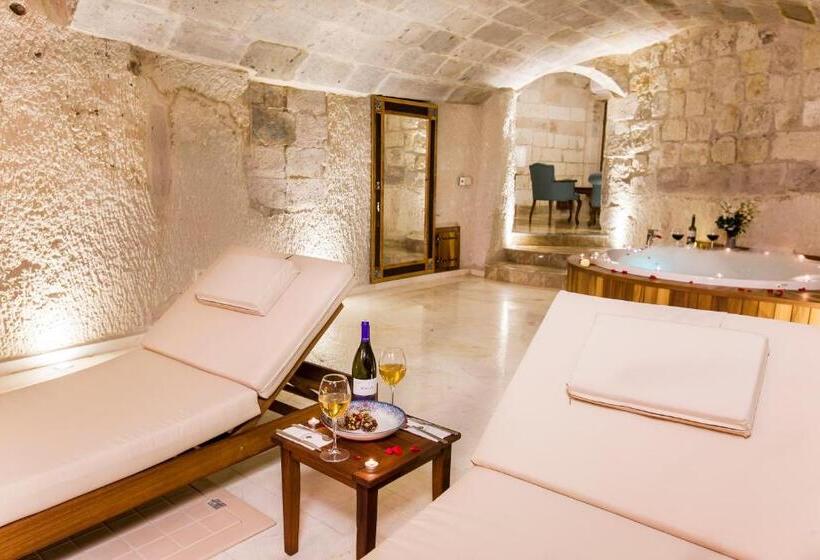 سوییت, Imperial Cave Suites & Spa