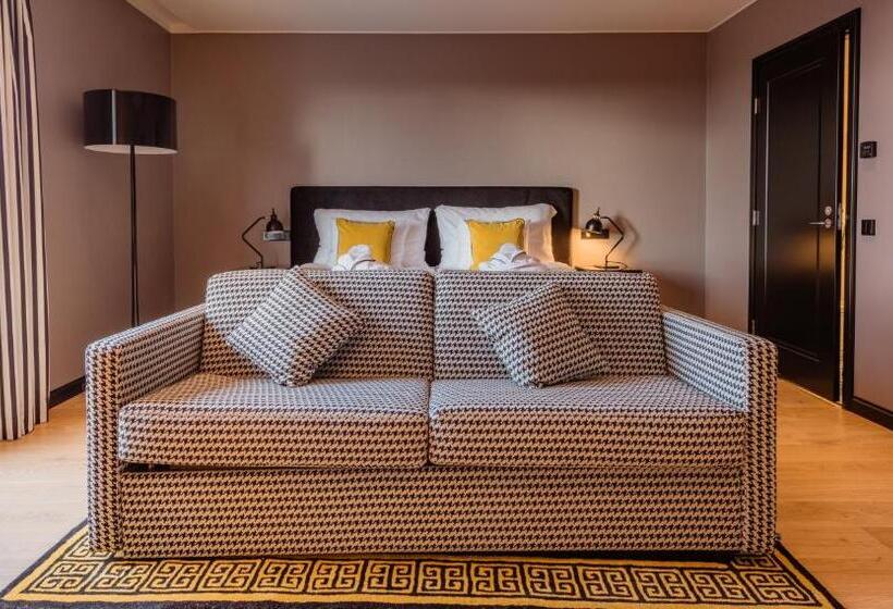 Quarto Familiar, Clarion Hotel Aviapolis