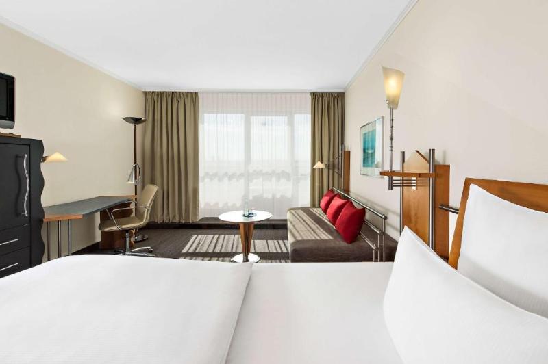Quarto Familiar, Clarion Hotel Aviapolis