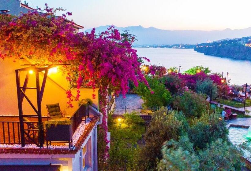 Suite with Terrace, Route Hotel Kaleici   Adult Only