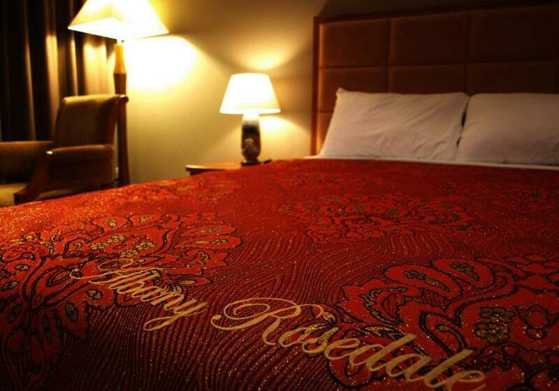 스탠다드 스튜디오, Albany Rosedale Motel