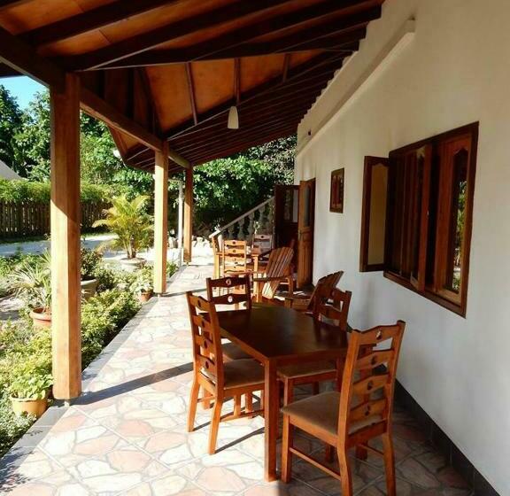 اتاق استاندارد, Le Relax Self Catering