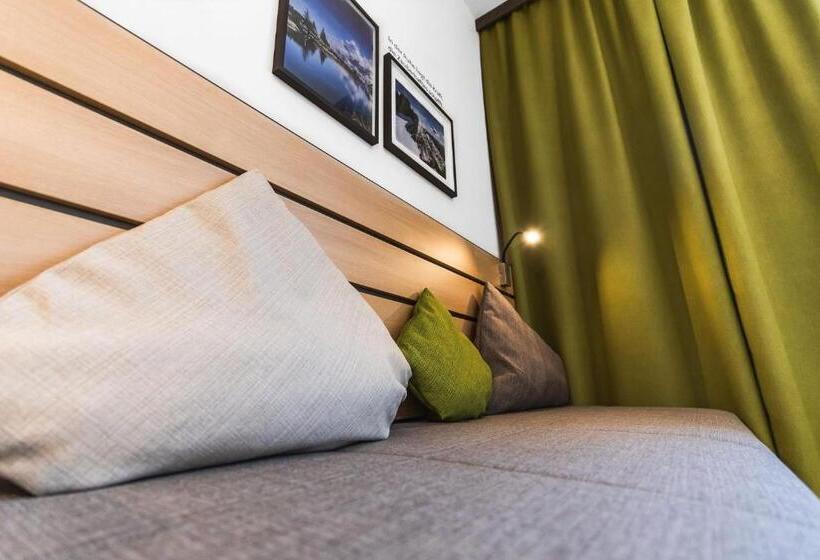 Трехместный Номер Superior, Jufa Hotel Schladming