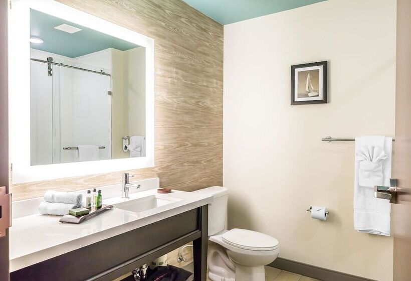 Люкс, Marina Bay Hotel & Suites, Ascend Hotel Collection