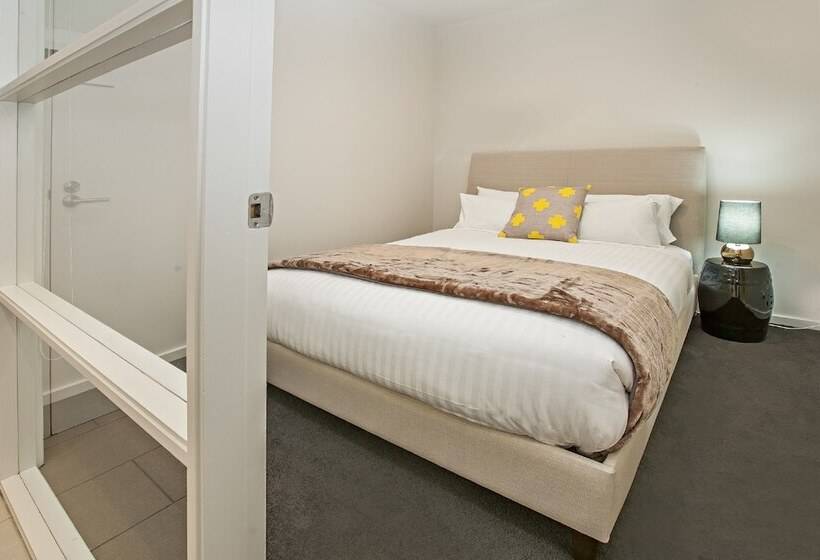 발코니가 있는 2 베드룸 아파트, Melbourne Holiday Apartments Flinders Wharf