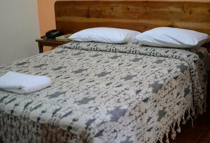 Номер Стандарт, La Casona