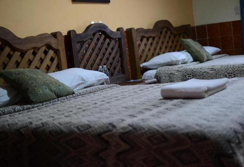 Номер Стандарт, La Casona